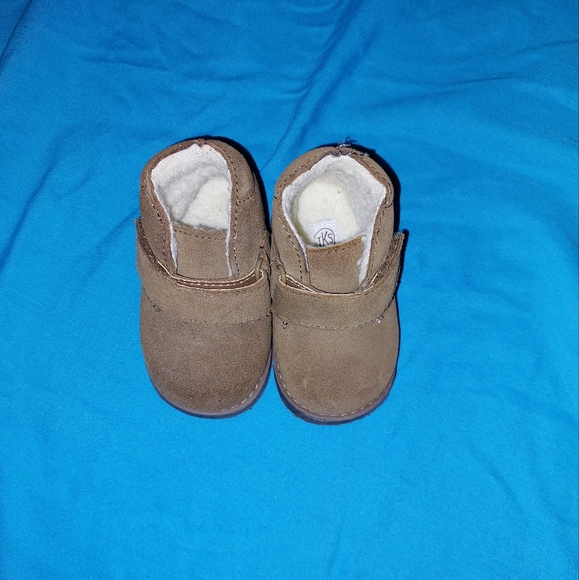 TKS Tan Velcro Infant Boots - Picture 2 of 6